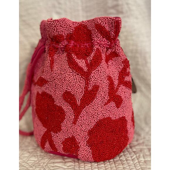 NWTO Kate Spade Bucket Bag
Excellent condition - Picture 2 of 7